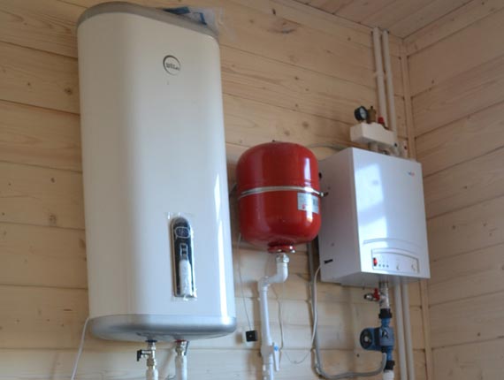 Бойлер косвенного нагрева в системе отопления дачи или дома - это экономное горячее водоснабжение